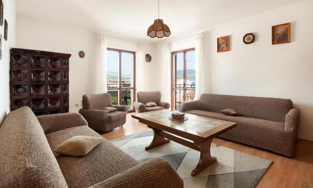 Apartments By The Sea Arbanija, Ciovo - 17332 Trogir Kültér fotó